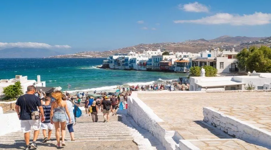 tourismos mykonos 712313 e1704554911293 1.jpg