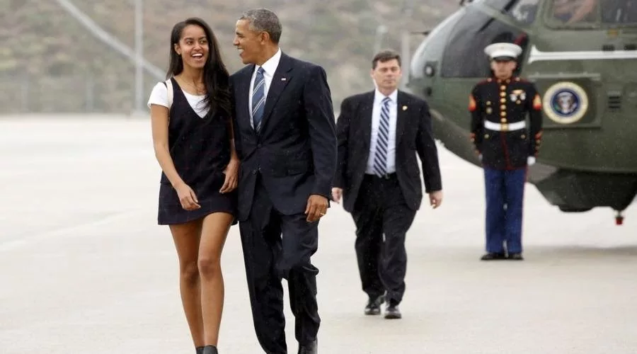 Malia Obama barak 212121212112.jpg