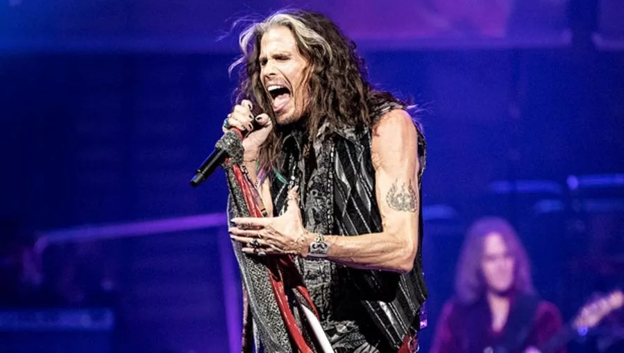aerosmith steven tyler 090911221.jpg