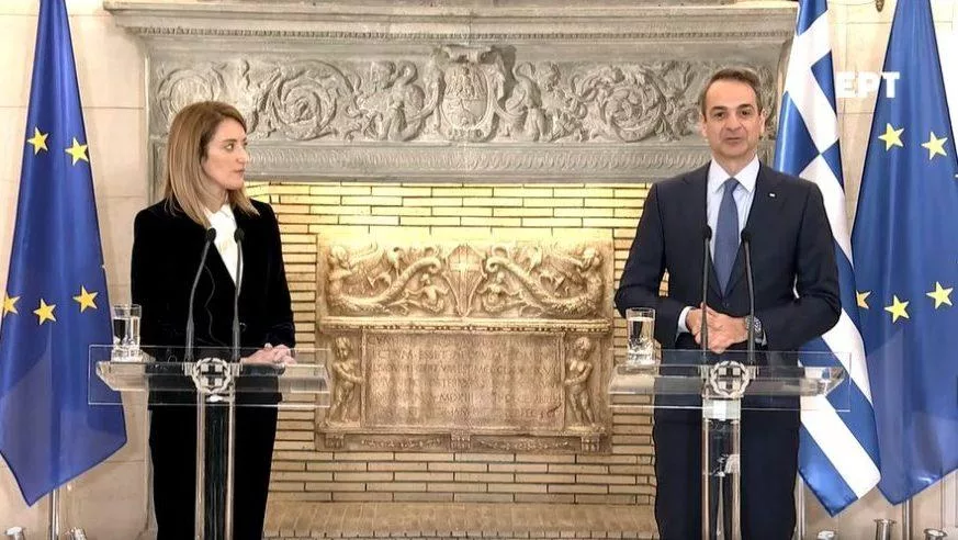 mitsotakis metsola2 e1708420825364.jpg