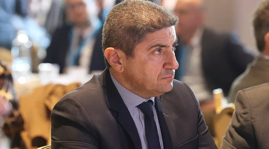 avgenakis 0909.jpg