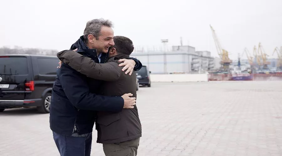 mitsotakis zelenski 122121122 1.jpg