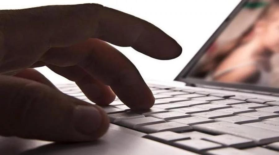 paidia internet kakopoiisi 1111222.jpg