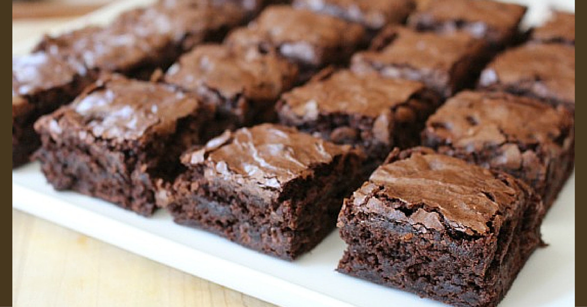 https://storage.googleapis.com/freebies-com/resources/videos/764/compressed__3-ingredient-brownies.jpeg