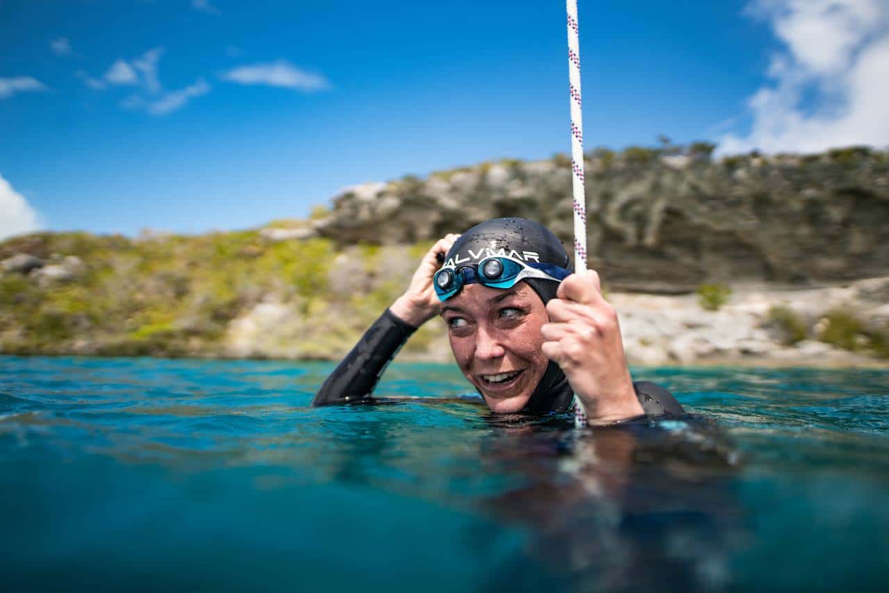 BREAKING: Alessia Zecchini Sets New Women’s Freediving World Record To 102m - Freediving in United Arab Emirates. Courses, Certificates and Equipment