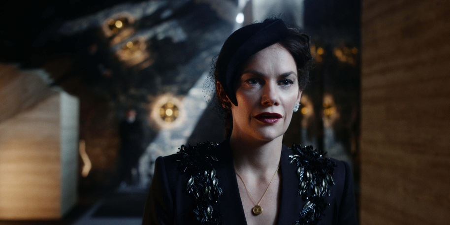 Ruth Wilson as Mrs Coulter in His Dark Materials season 1