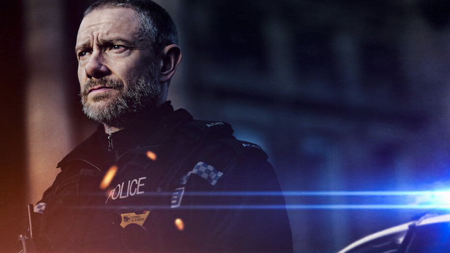 Martin Freeman in police uniform