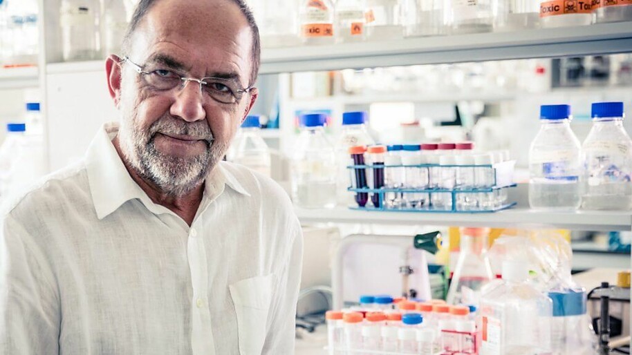 catching britains killers scientist with dna