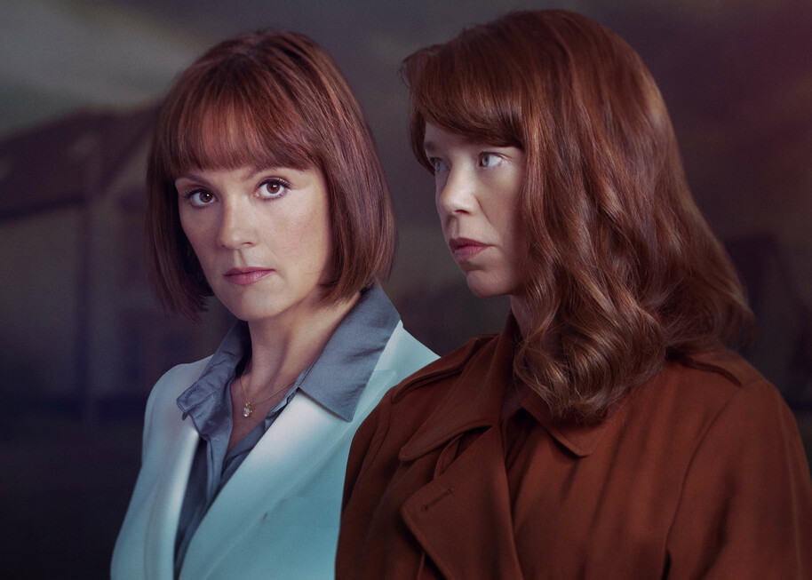 anna maxwell martin and rachael stirling in hollington drive