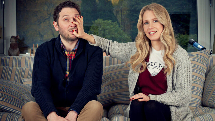 jon richardson and lucy beaumont on a sofa
