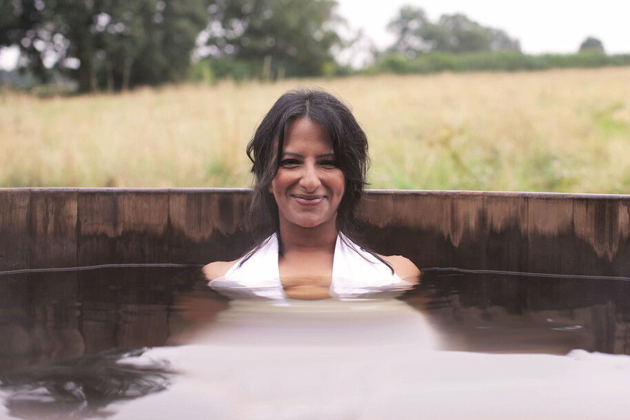 ranvir singh in a hot tub