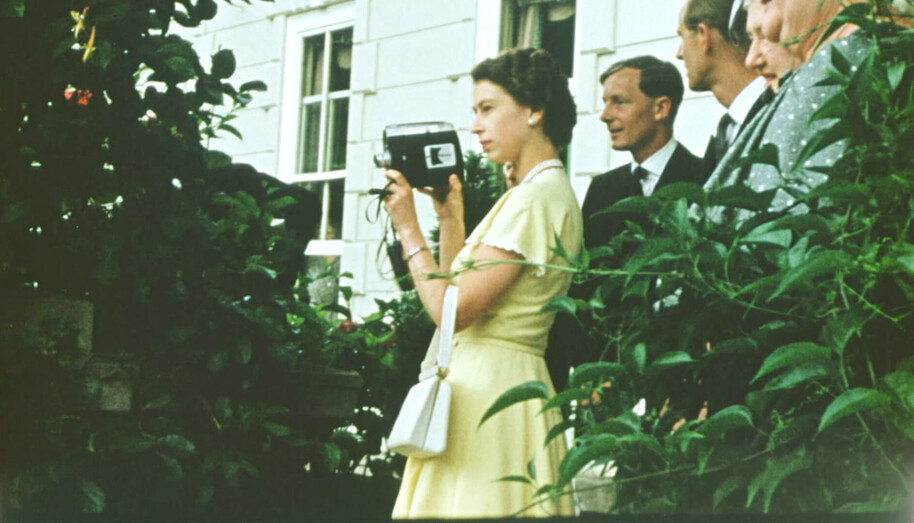 young queen elizabeth II with home camera