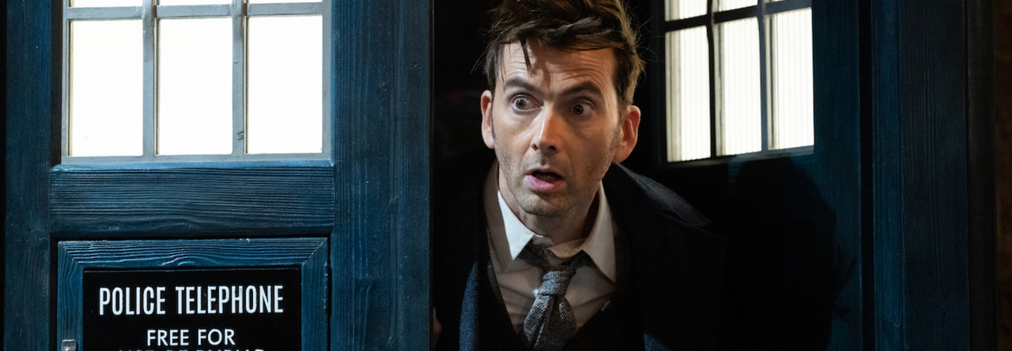 david tennant coming out of the tardis as the 14th doctor