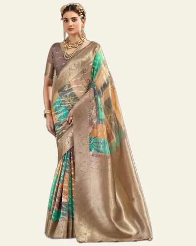 Saanjh Polyster Blend Artistic Floral Prints Sarees