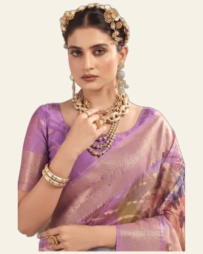 Saanjh Polyster Blend Artistic Floral Prints Sarees — image 2