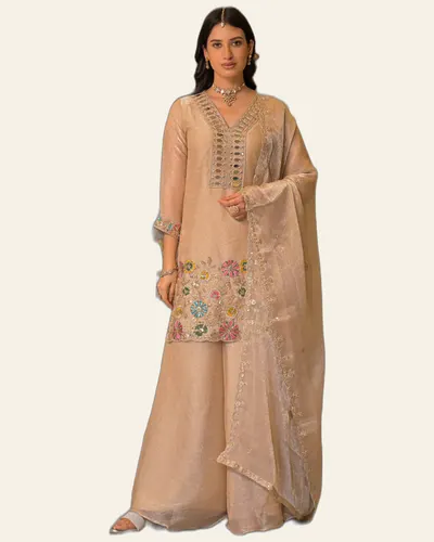 Designer Dress Partywear Couture — image 4