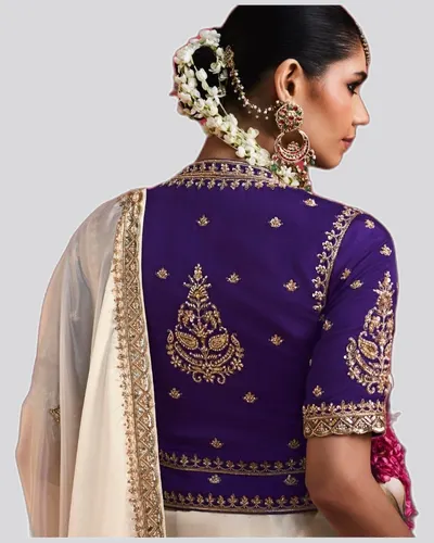 Gulaal V19 Fancy Soft Lightweight SArees — image 2