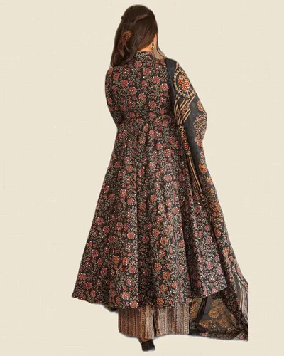 Long Flaired Maslin Heavy Work Digital Print  Dresses — image 3