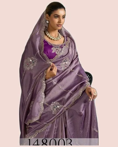 Valeria Royale Self-Stripe Giraffe Sarees — image 4