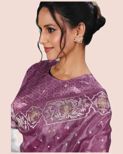 Exclusive Floral Motifs Multi-thread Embroidery Sarees — image 2