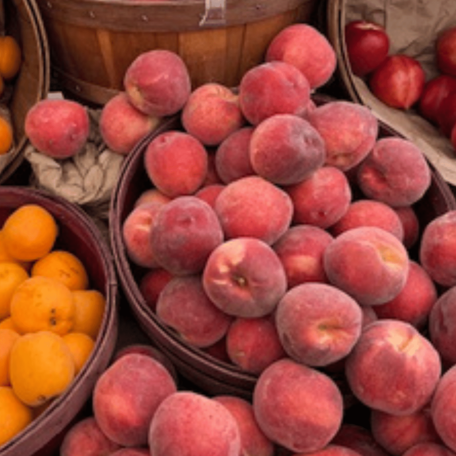 Fruit - White Peach, Aspen Variety (lb)