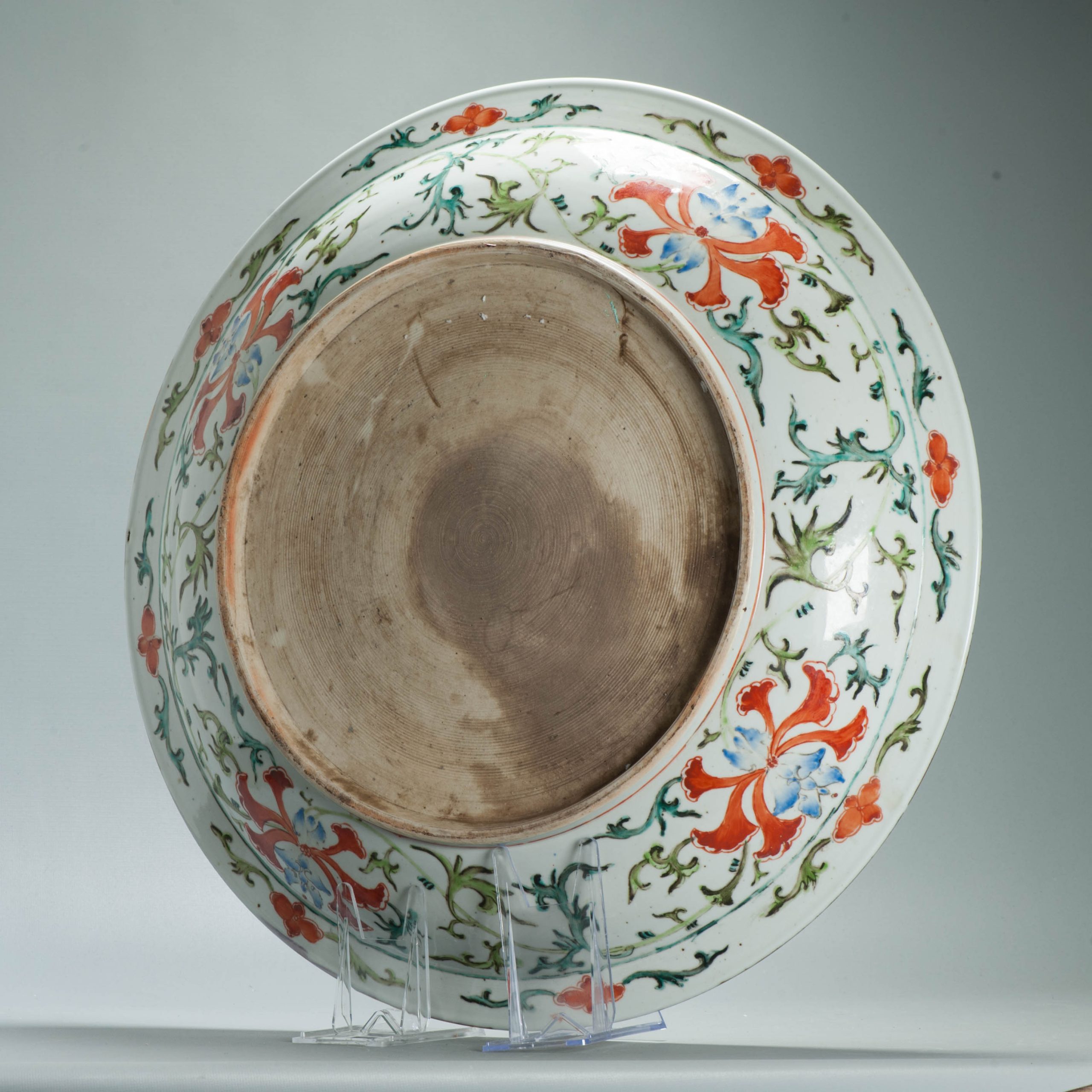 Huge 51CM 19C Chinese Porcelain 'Phoenix and Buddhist Emblems' charger - Image 6