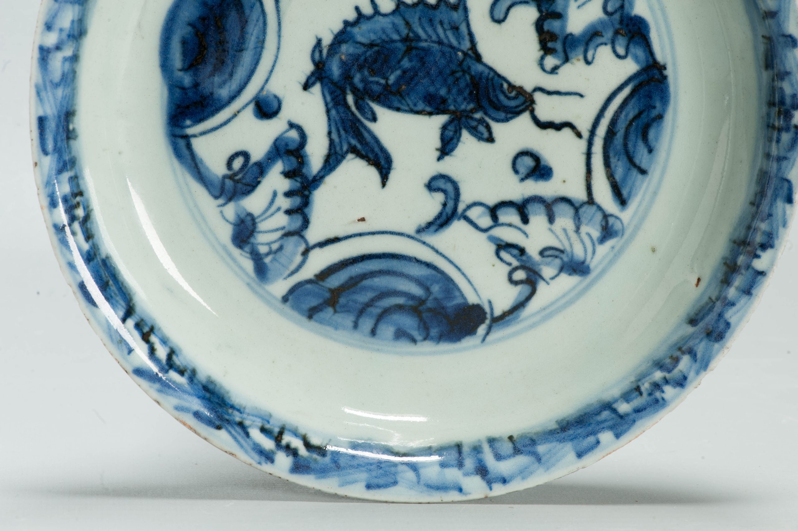 Antique Chinese Porcelain 15th/16th Century Hongzhi or Zhengde Dish FISH HARMONY - Image 10
