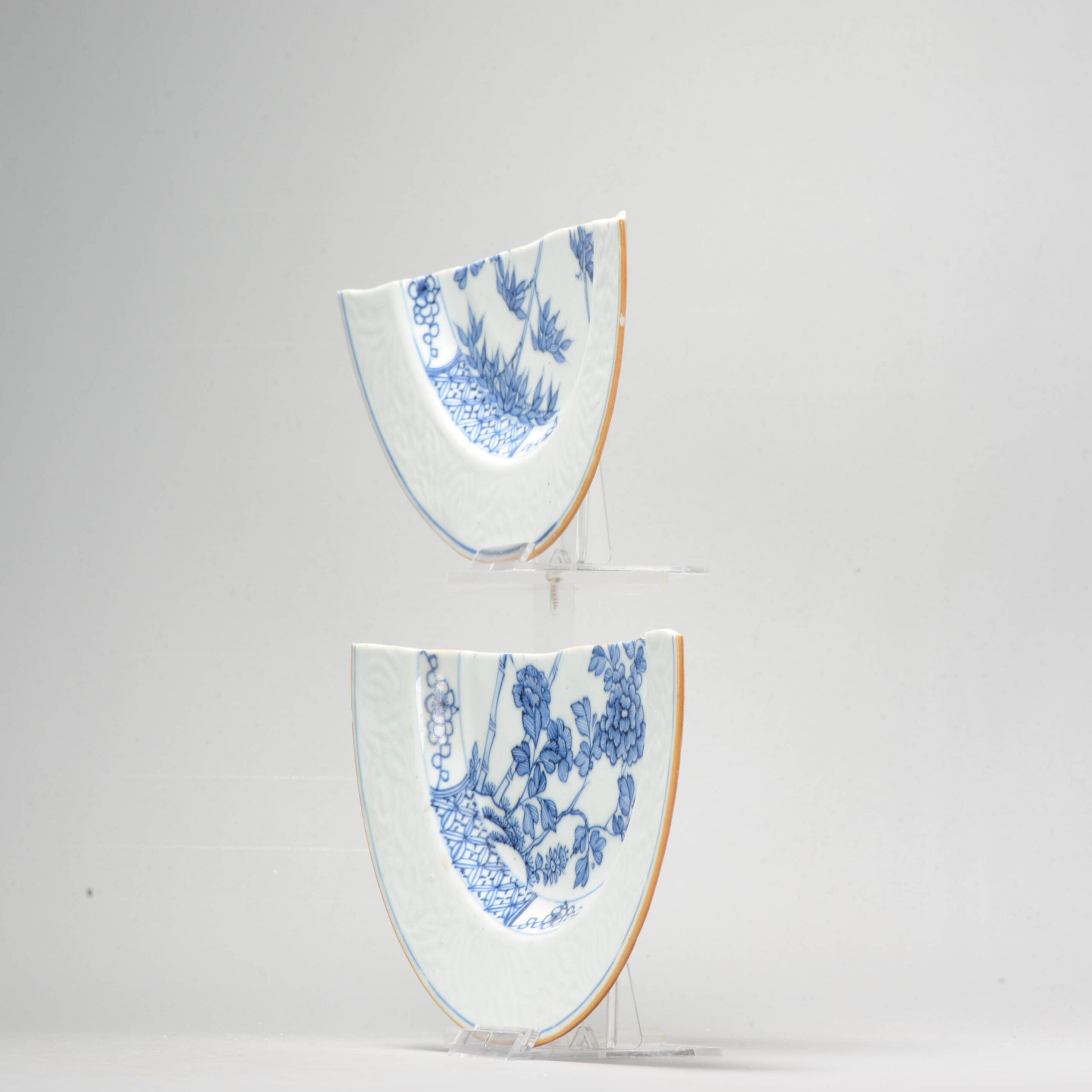 A Chinese Porcelain Blue and White Anhua Dish Yongzheng Period Bamboo - Image 11