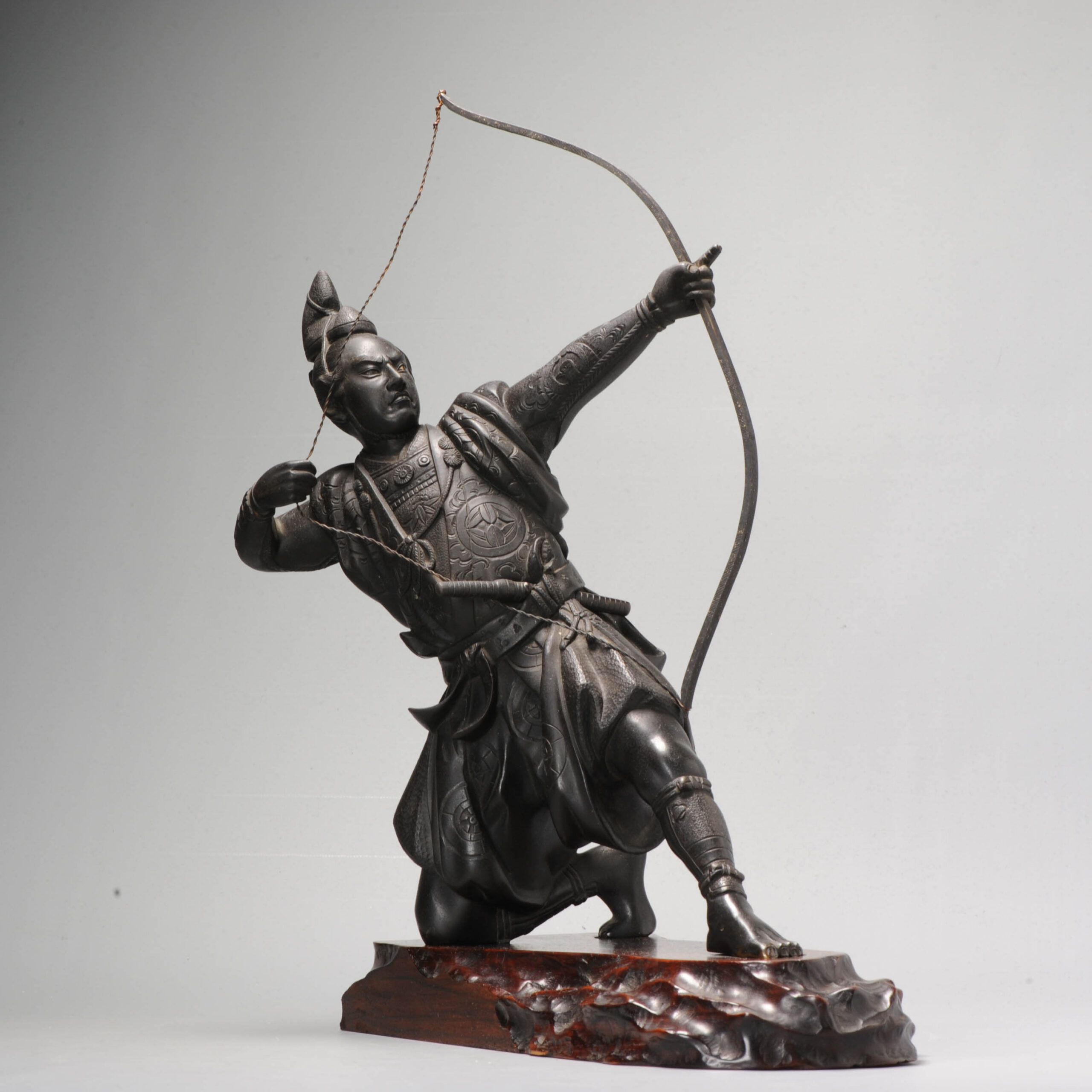 Large Seiji Saku Bronze Archer Figure Statue Japan Meiji era (1868-1912) Japanese