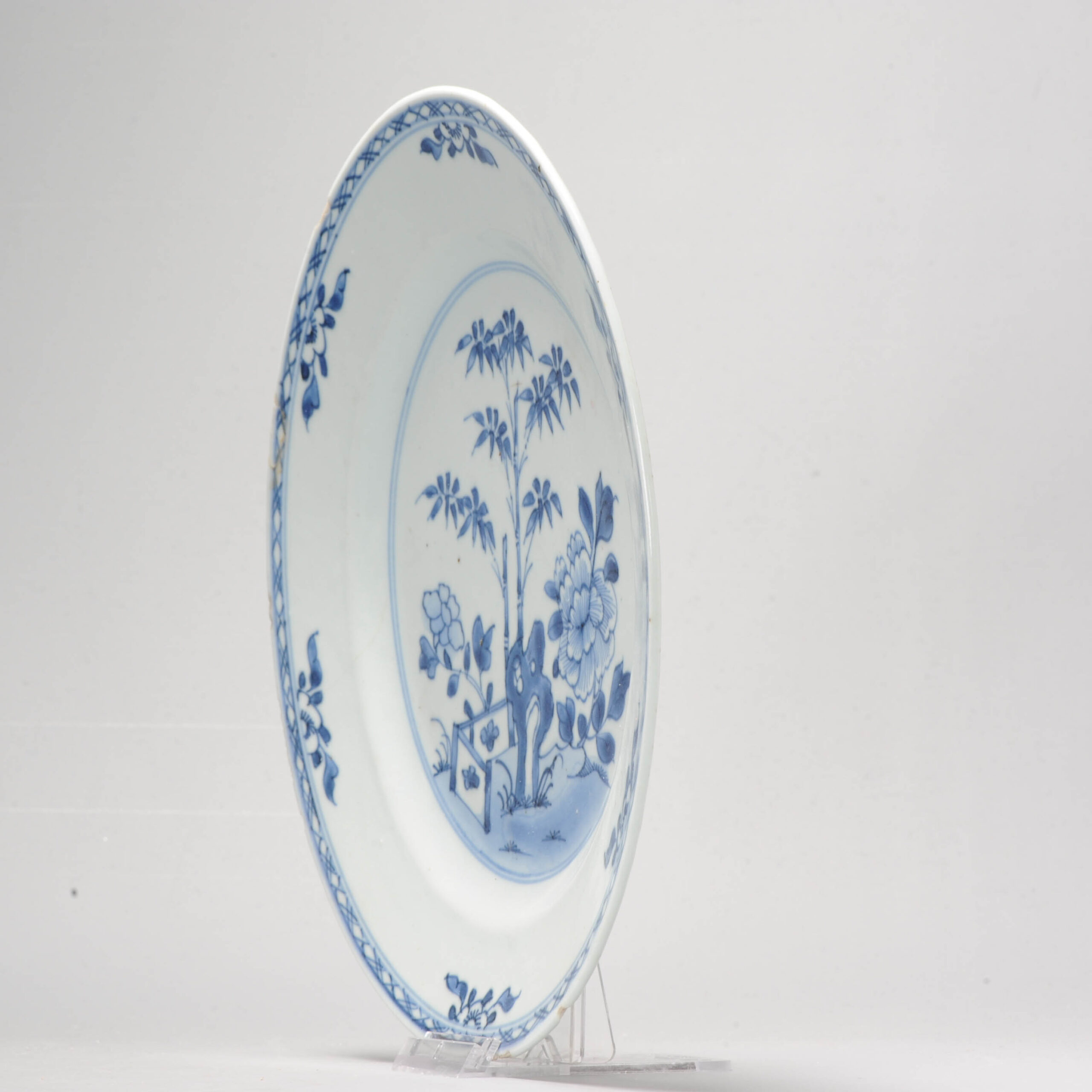 A Chinese Porcelain Blue White Dish Qianlong Period Landscape Garden Scene - Image 11