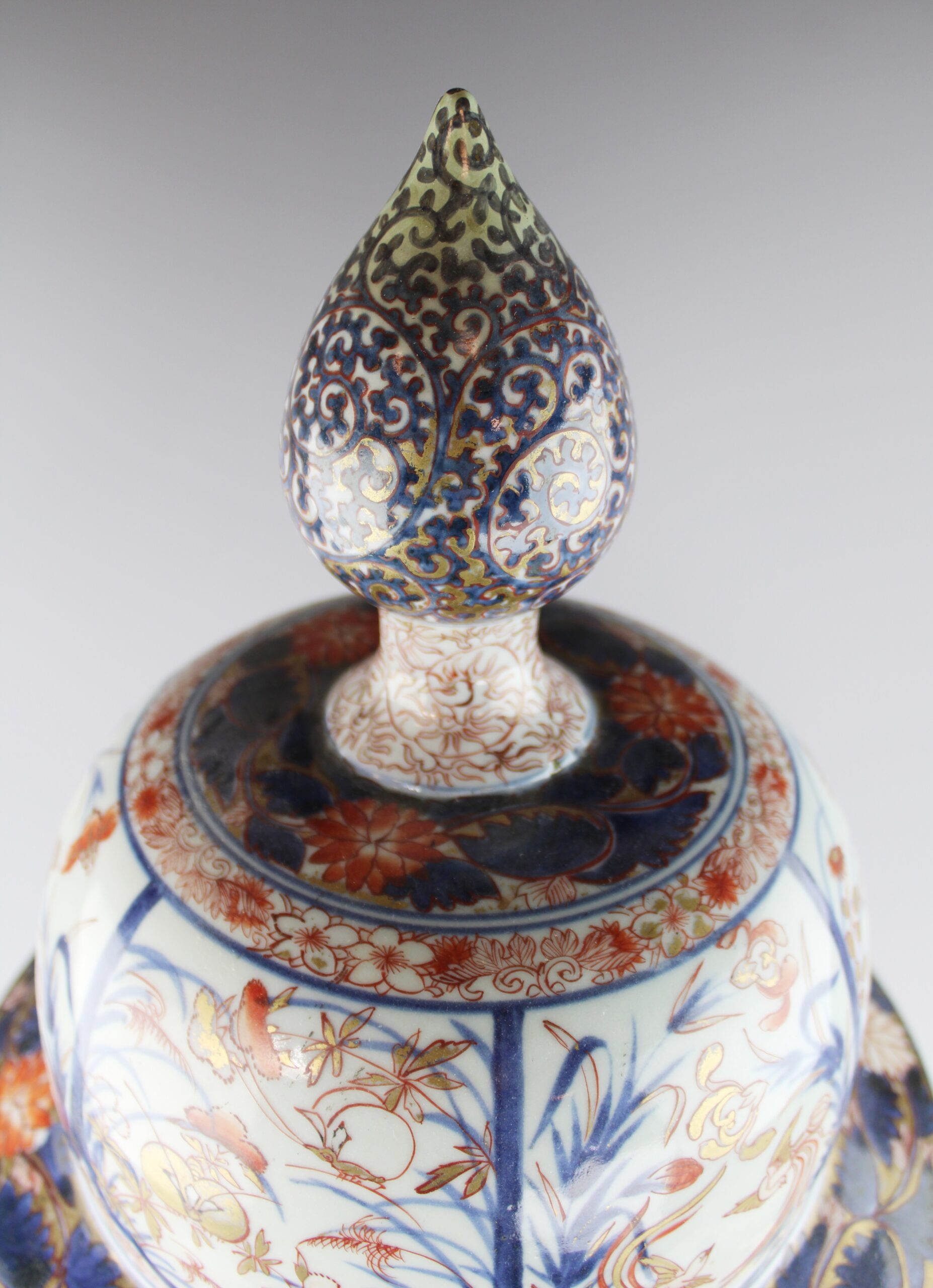 Huge 90 Centimeter Antique 1680-1700 Edo Imari Japanese Porcelain Palace Vase Arita Japan - Image 3