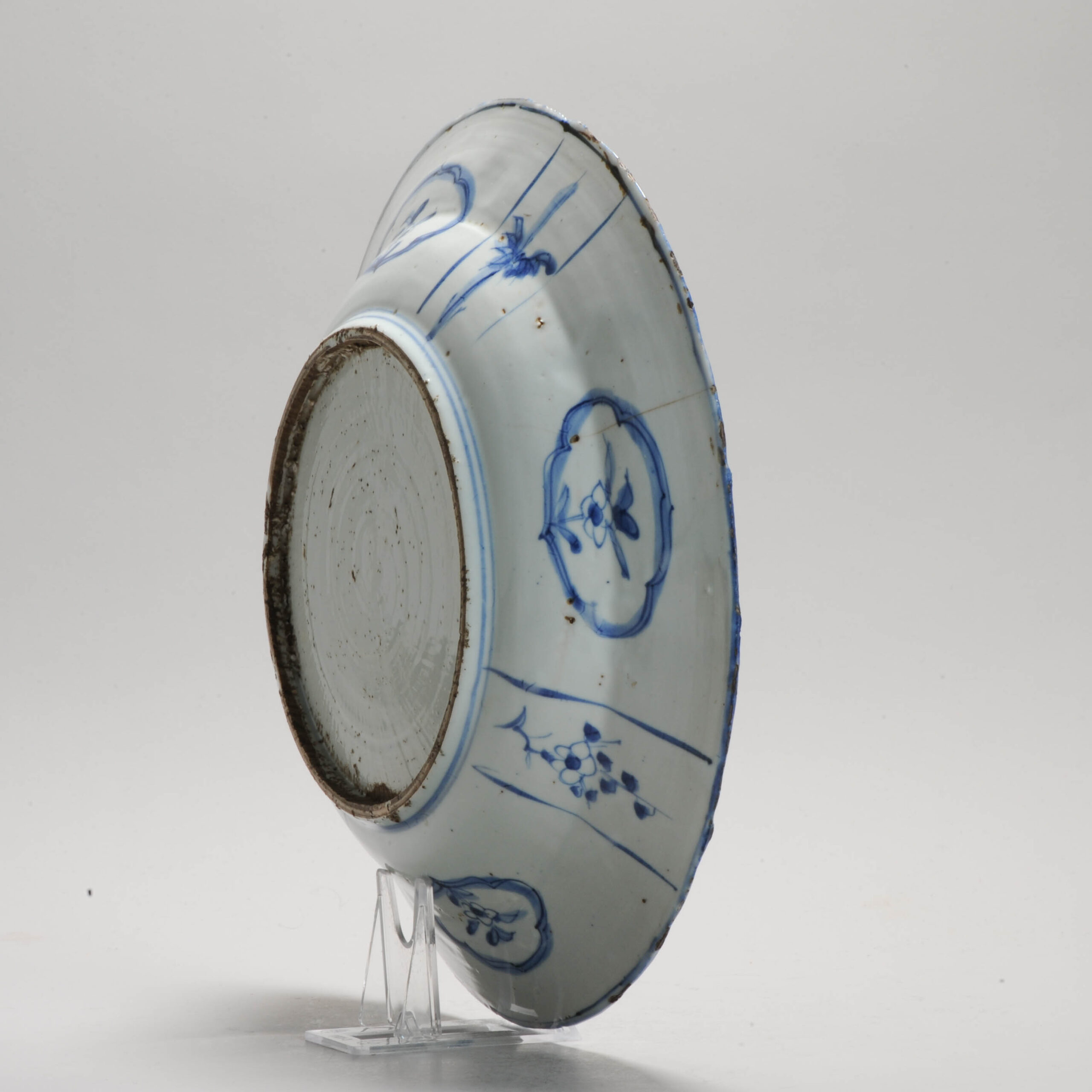 Antique Transitional Ming Chinese Porcelain Tulip Kraak Charger Servant Master - Image 5