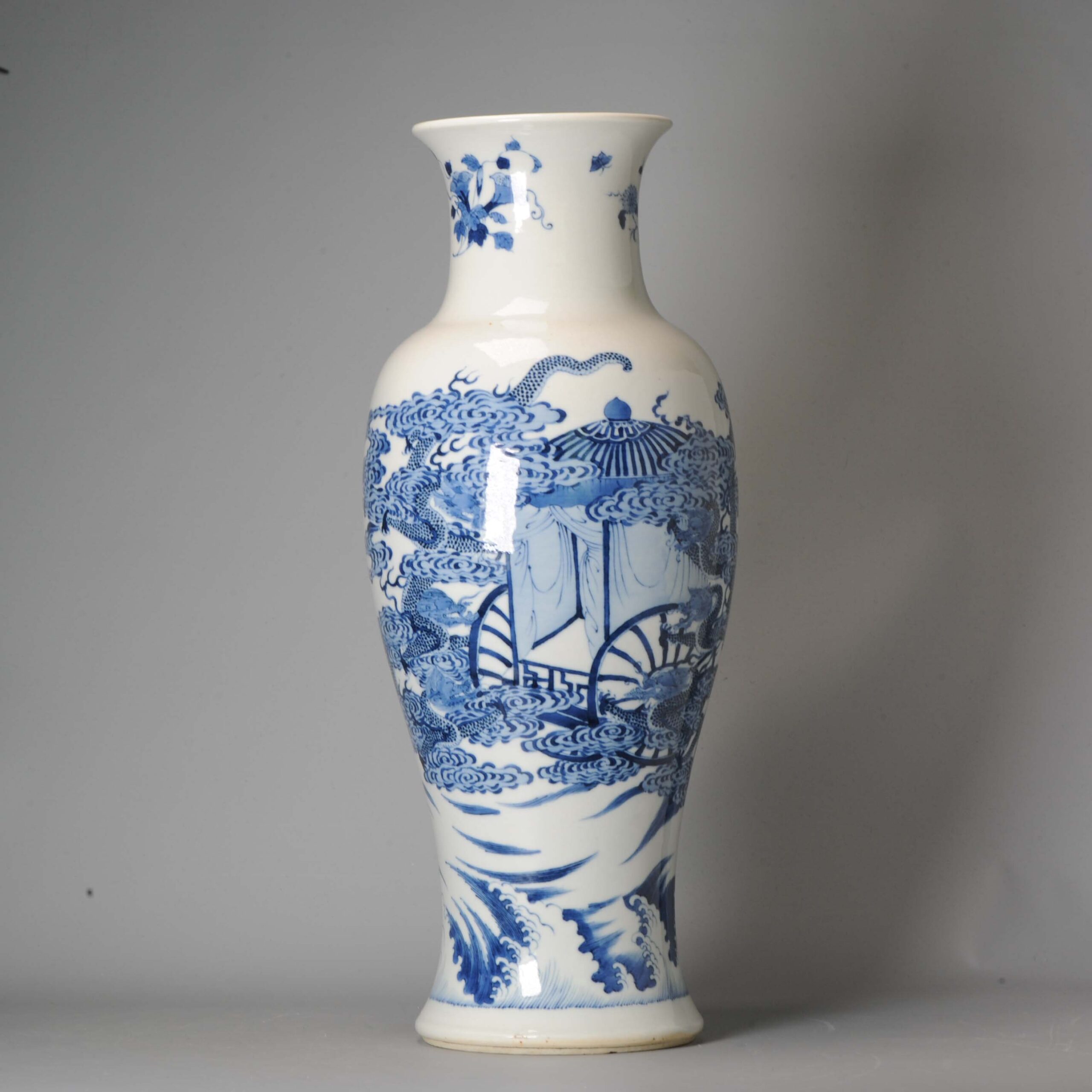 Baluster vase - Porcelain - PROC Blue and white Dragon Ruyi Clouds Kangxi marked - China - Image 12
