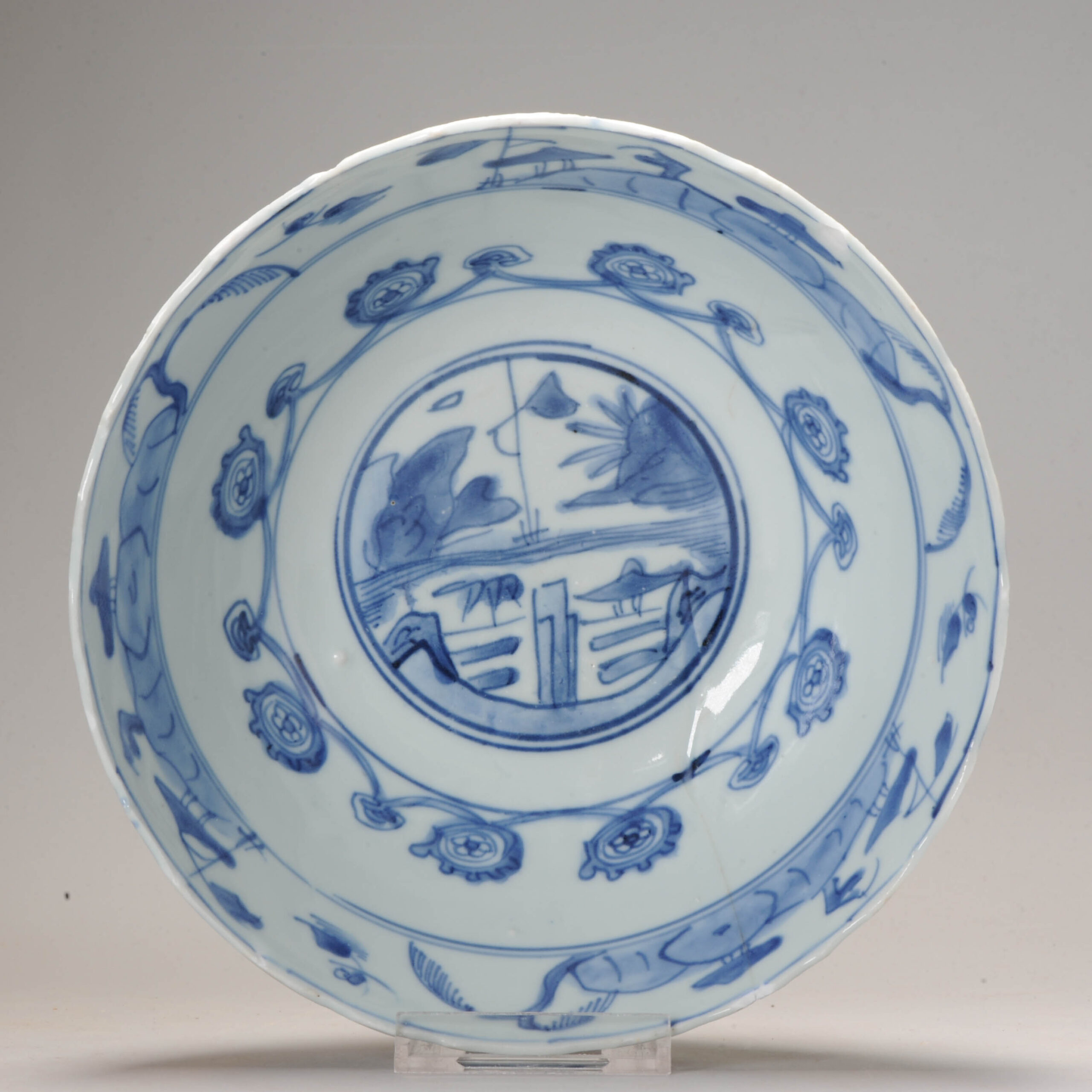 Wanli period Flying horse bowl Ca 1600 Ming Dynasty Chinese Porcelain - Image 3