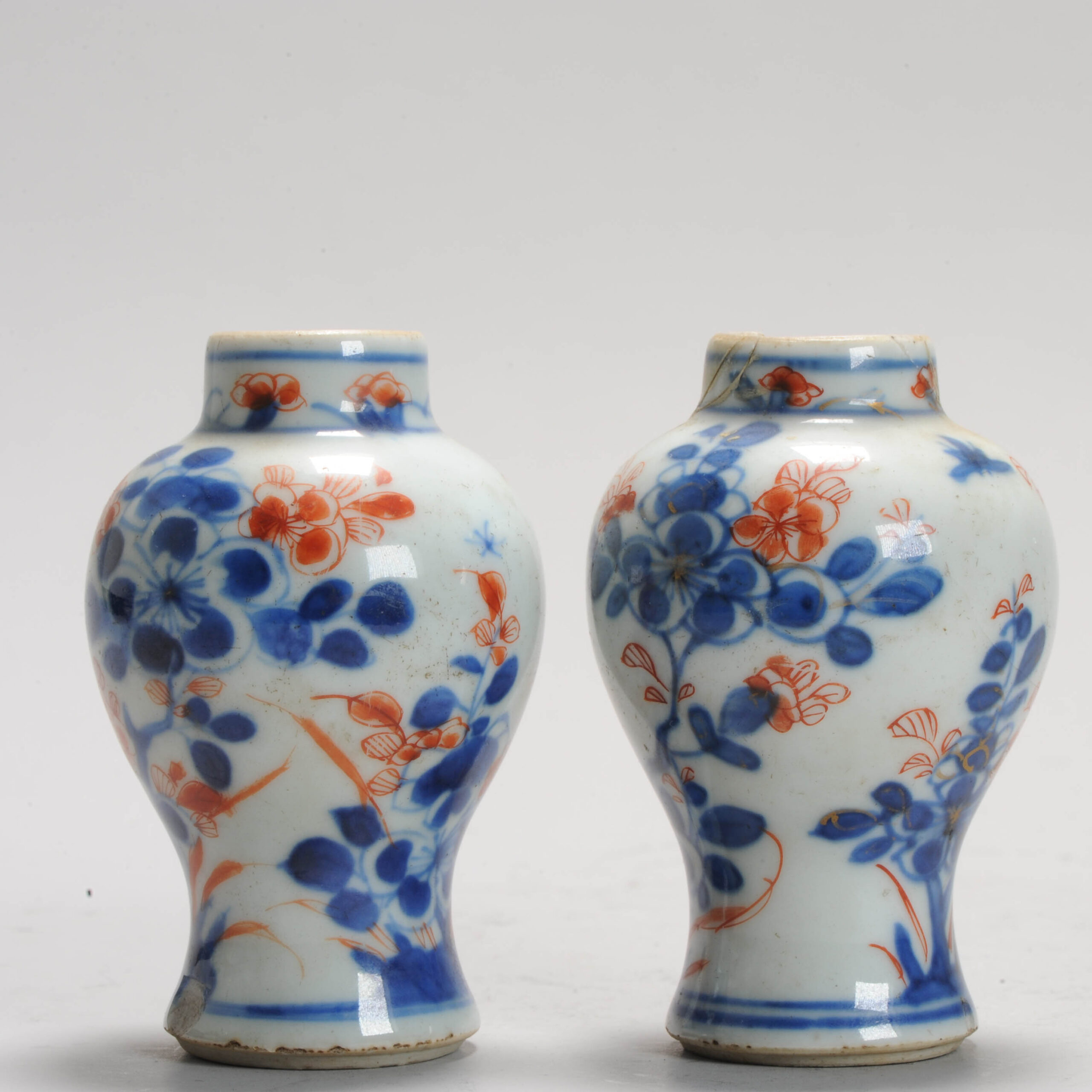 A pair of Rare Chinese Porcelain Imari Miniature Vase Kangxi period China - Image 13