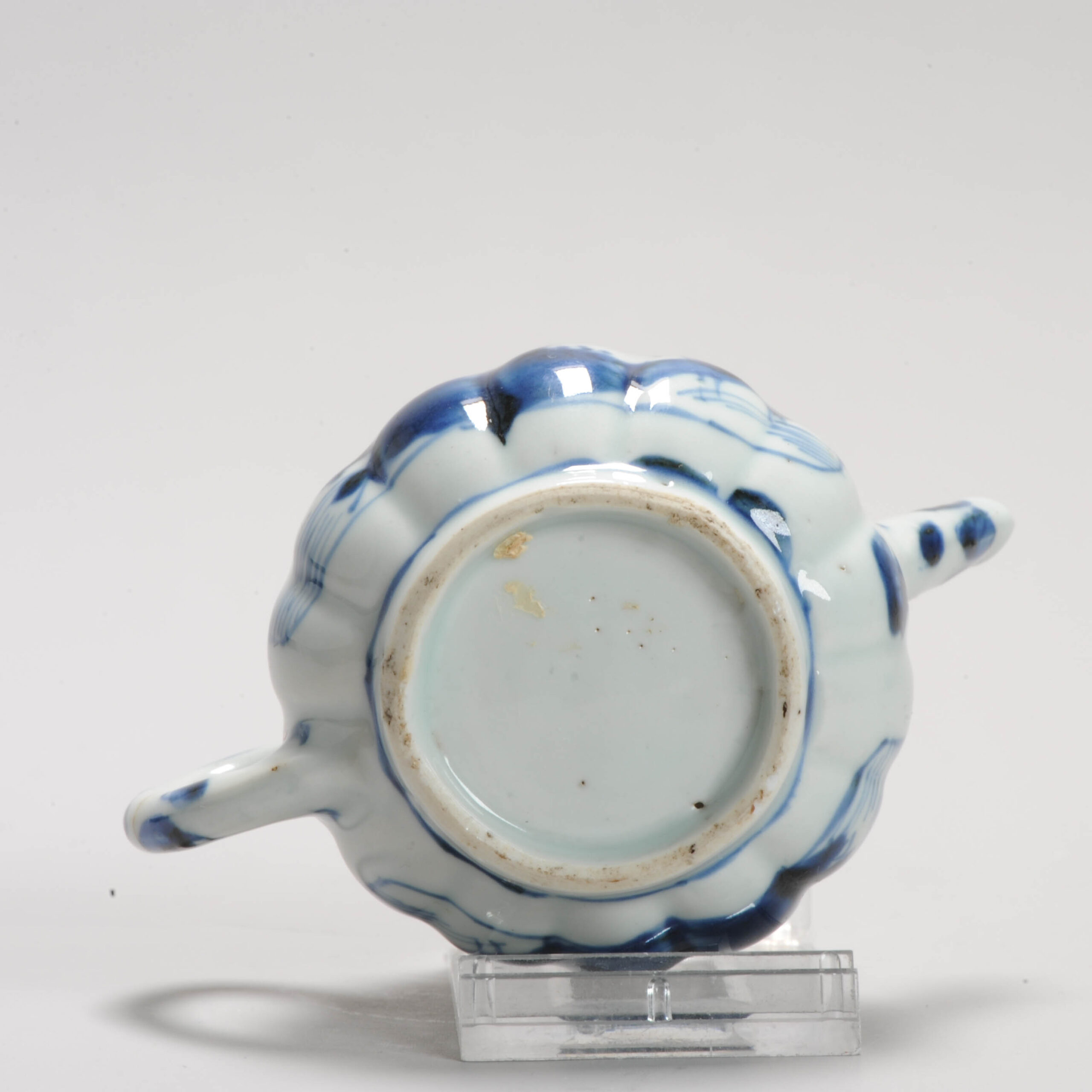 Antique 18th Century Chinese Porcelain Kangxi Blue and White Teapot Floral - Image 3