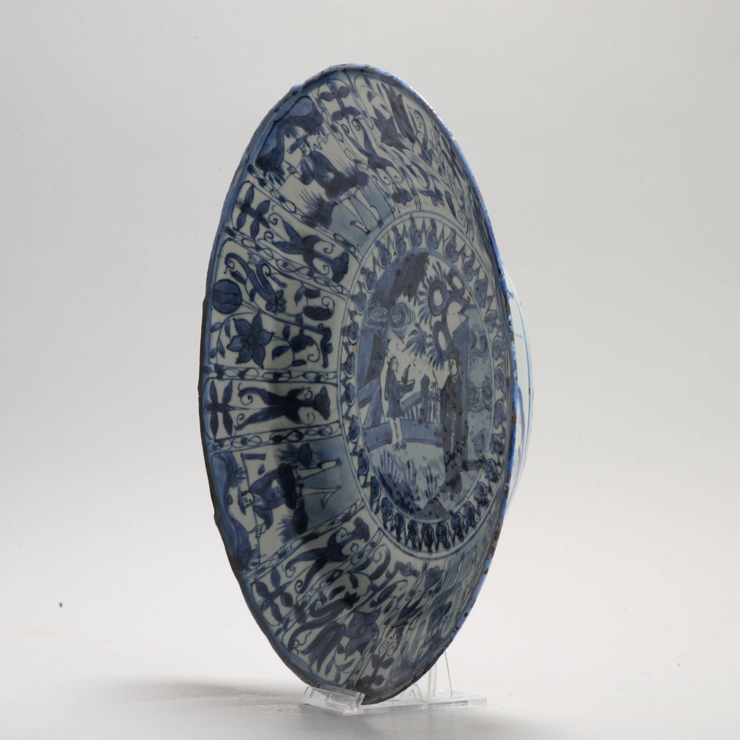 Antique Transitional Ming Chinese Porcelain Tulip Kraak Charger Servant Master - Image 11