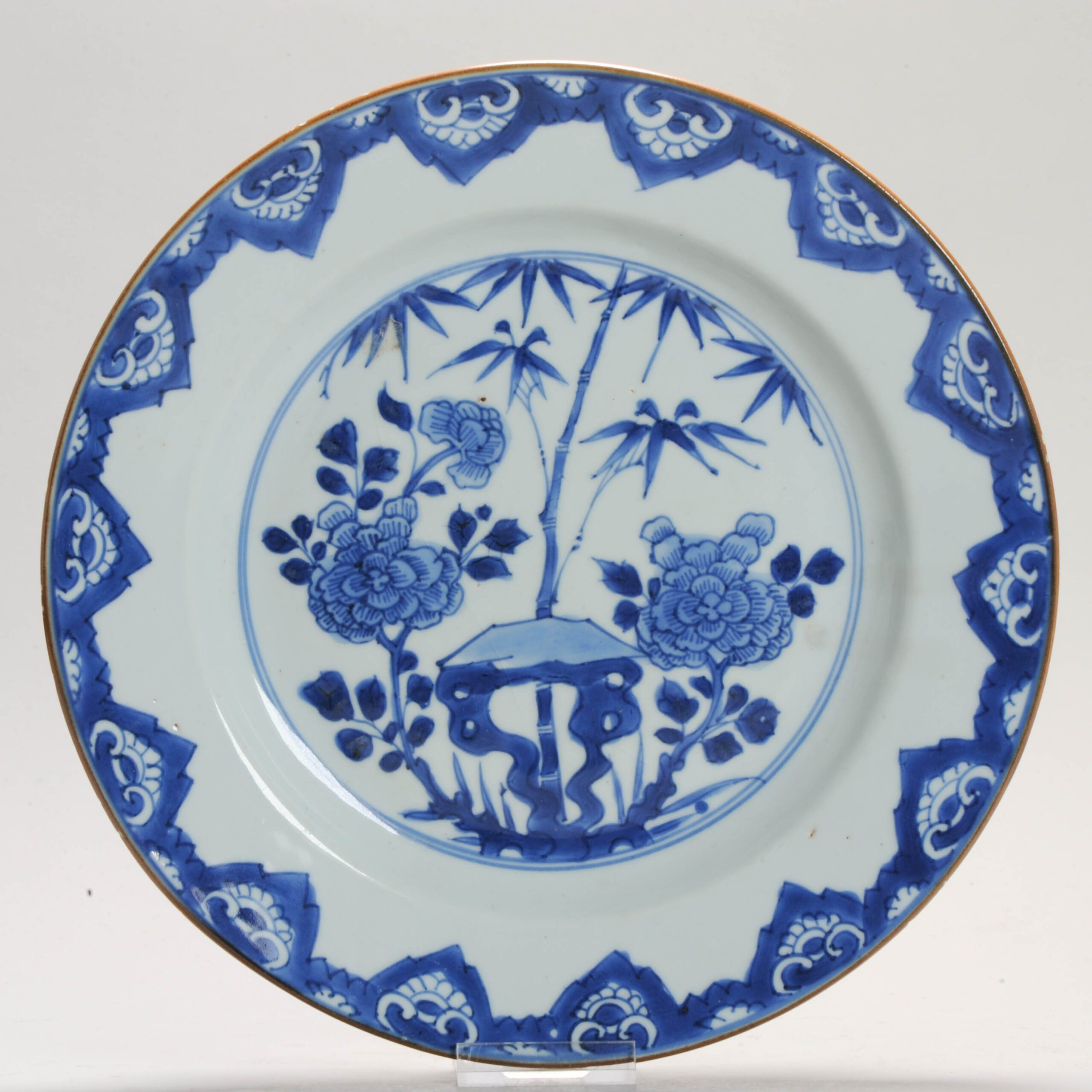 Antique Plate 18th Garden Landscape Chinese Porcelain Blue and White