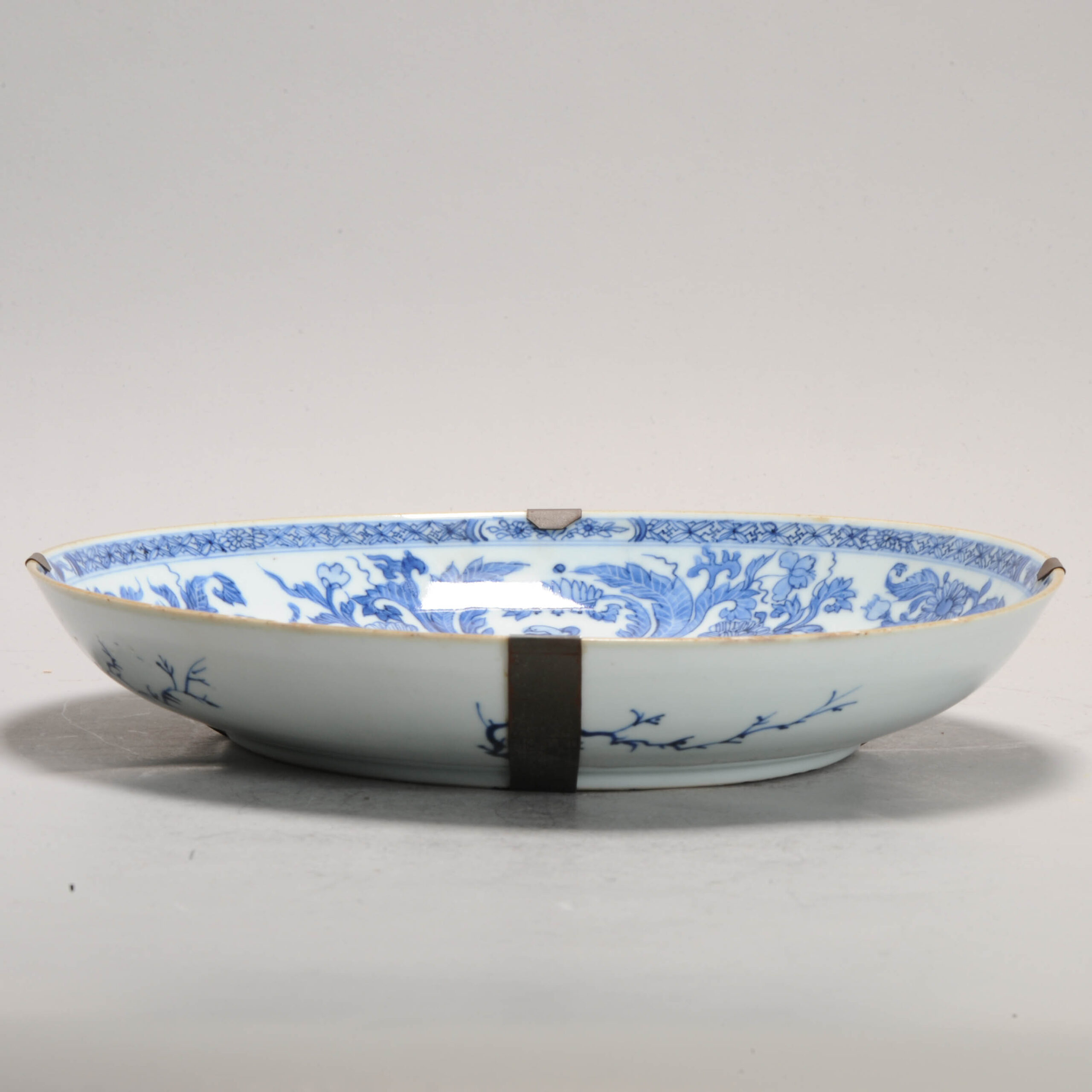 A Chinese Export Porcelain Blue White Dish MADAME DE POMPADOUR Qianlong Period