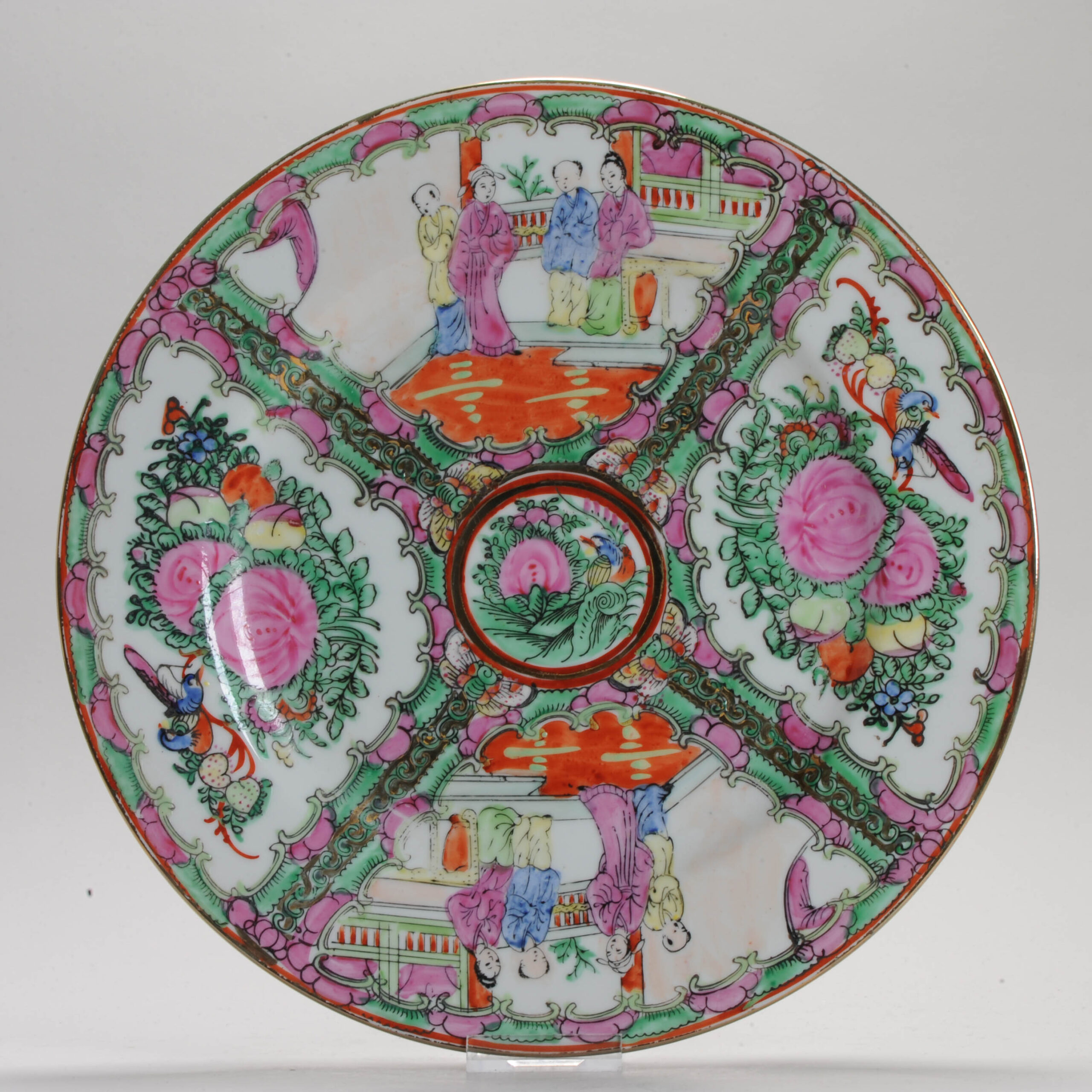 Vintage 20C Chinese porcelain PROC 1980s Cantonese plate China