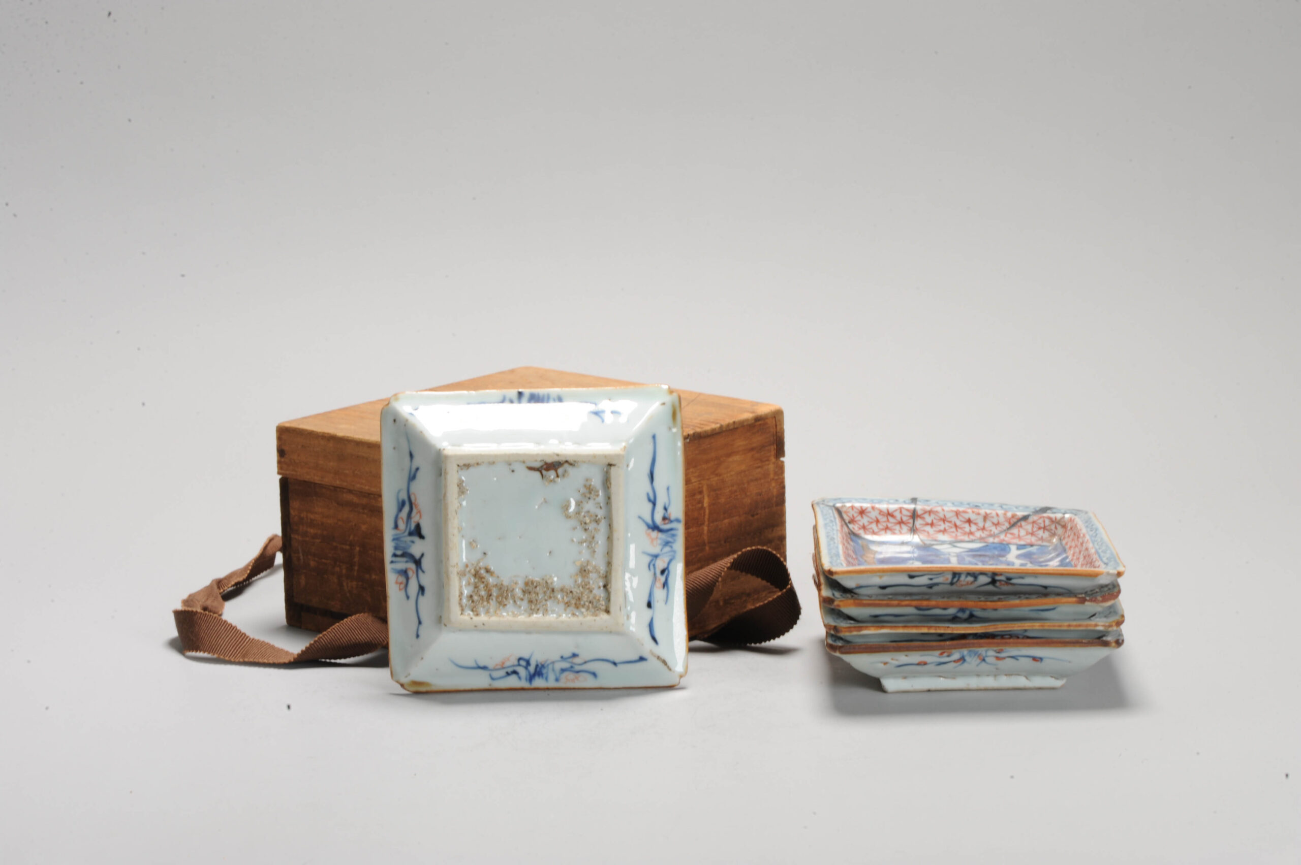Unusual 17C Chinese Porcelain Ming Period Kaiseki Set Square dish Three Friends of Winter - Image 18