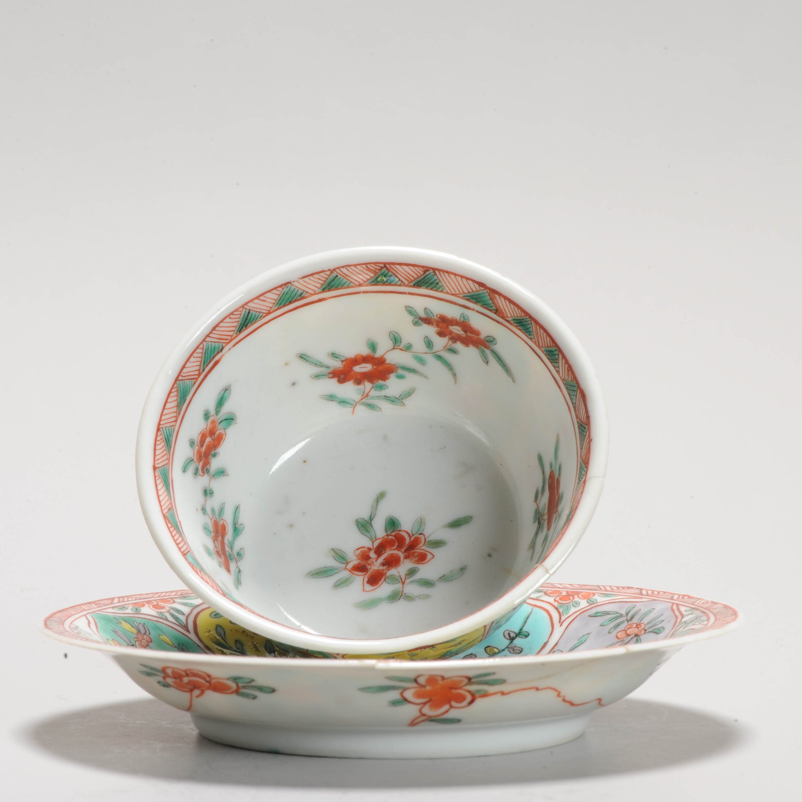 Antique 17C Chinese Porcelain Wucai Famille verte Dish and Lotus - Image 3