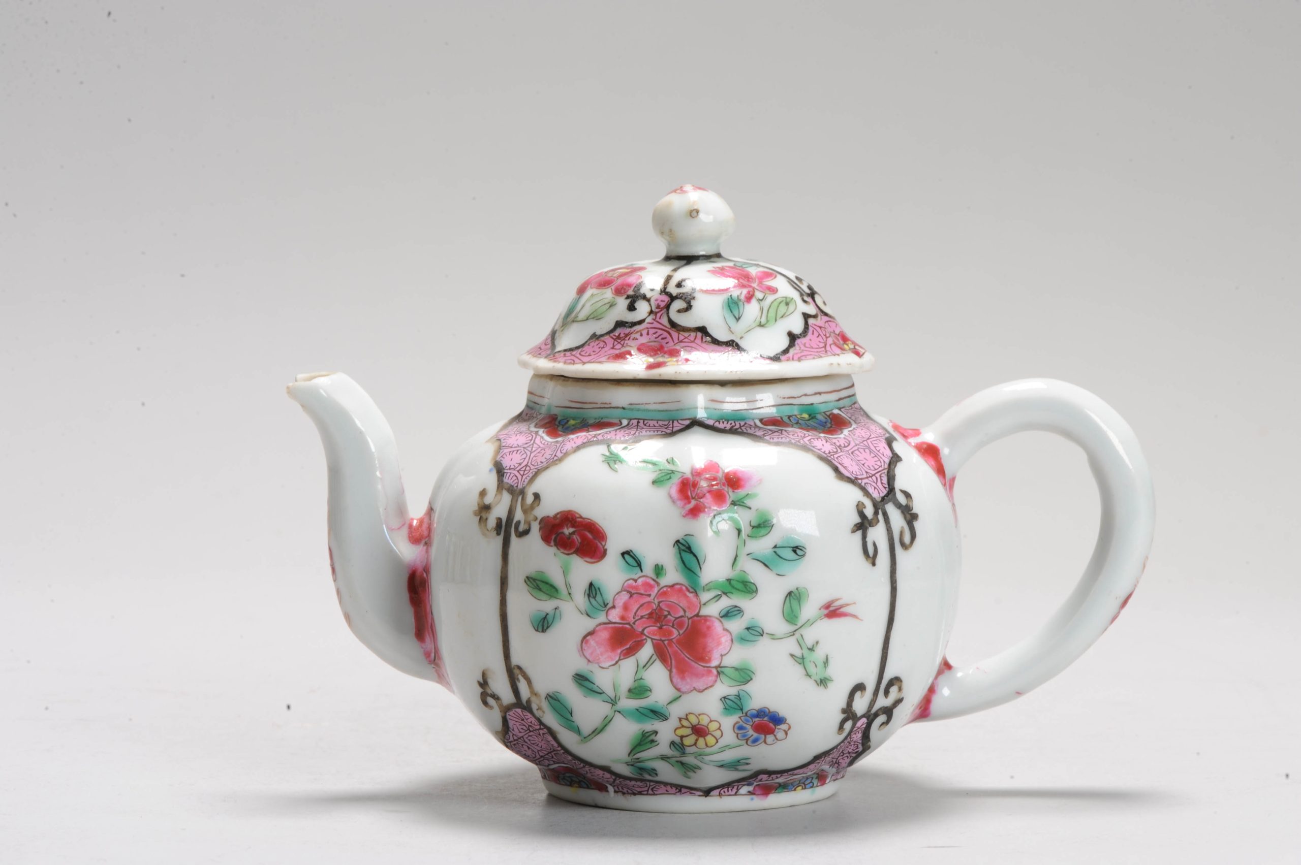 Antique Ca 1730 Chinese Porcelain Yongzheng Fencai Decorated Teapot Rose - Image 7