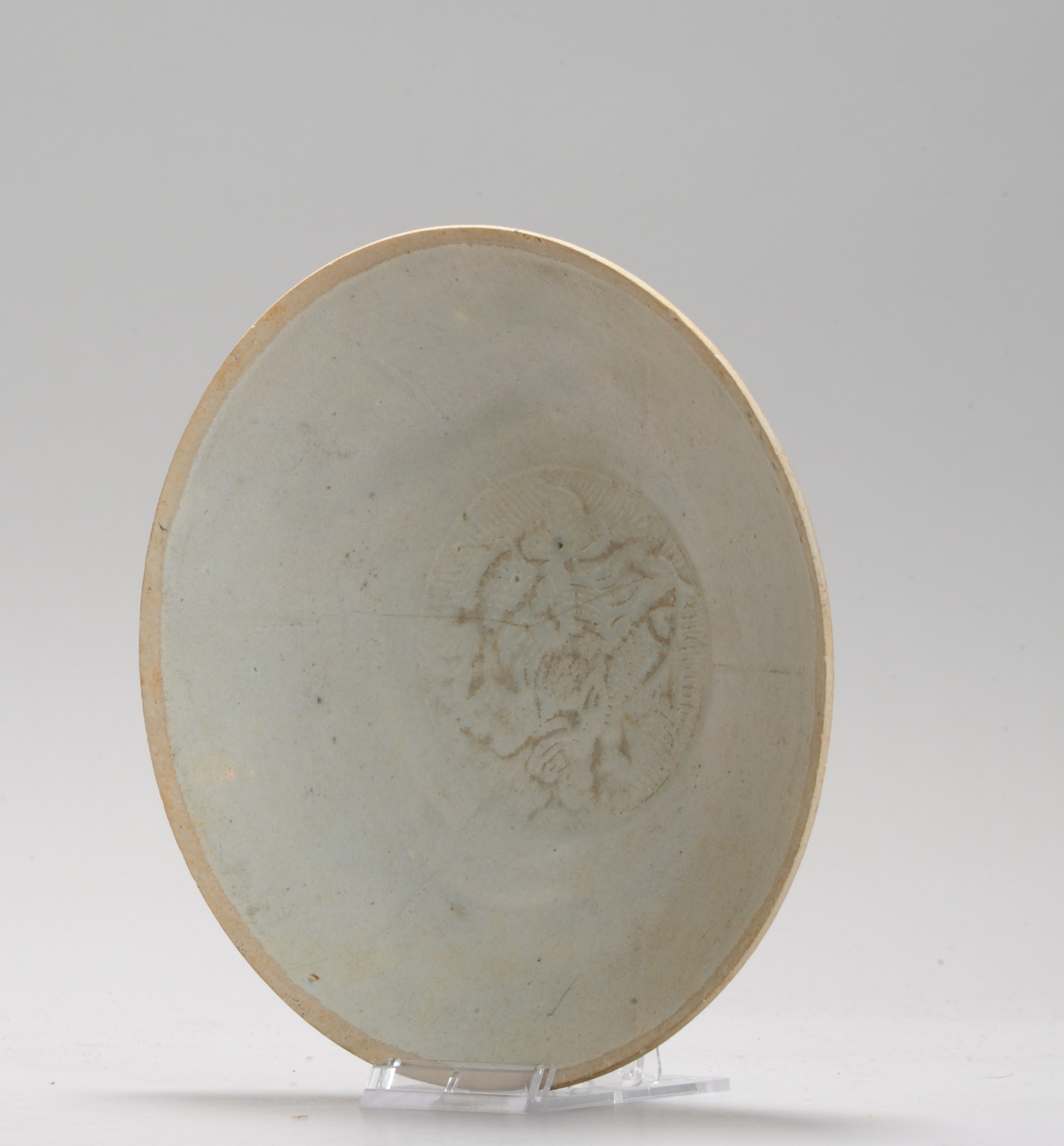 Antique Chinese Southern Song period Fujian Ware monochrome Bowl - Image 2