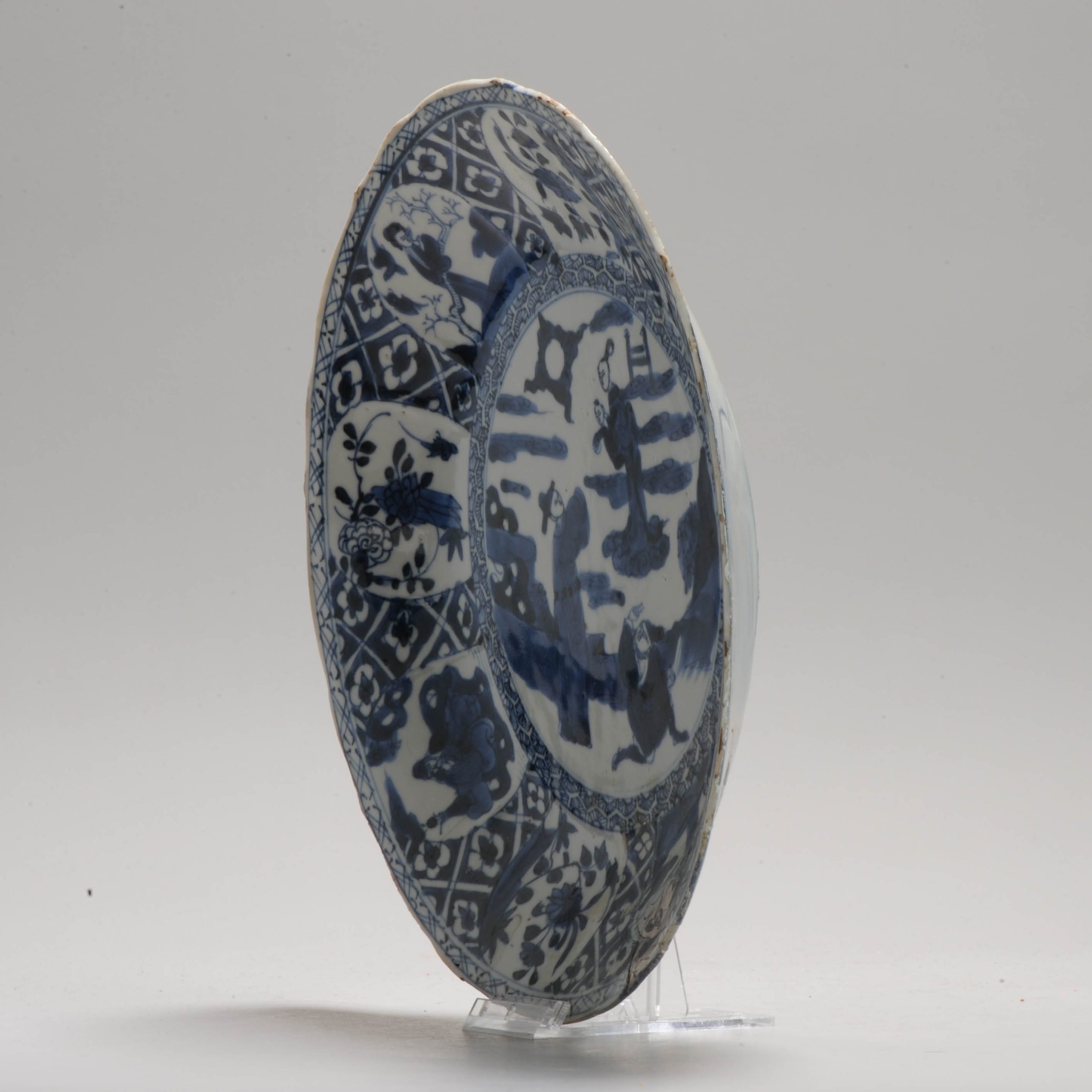 Antique Plate 17/18th Century Chinese Porcelain Blue and White Kangxi Period - Image 11