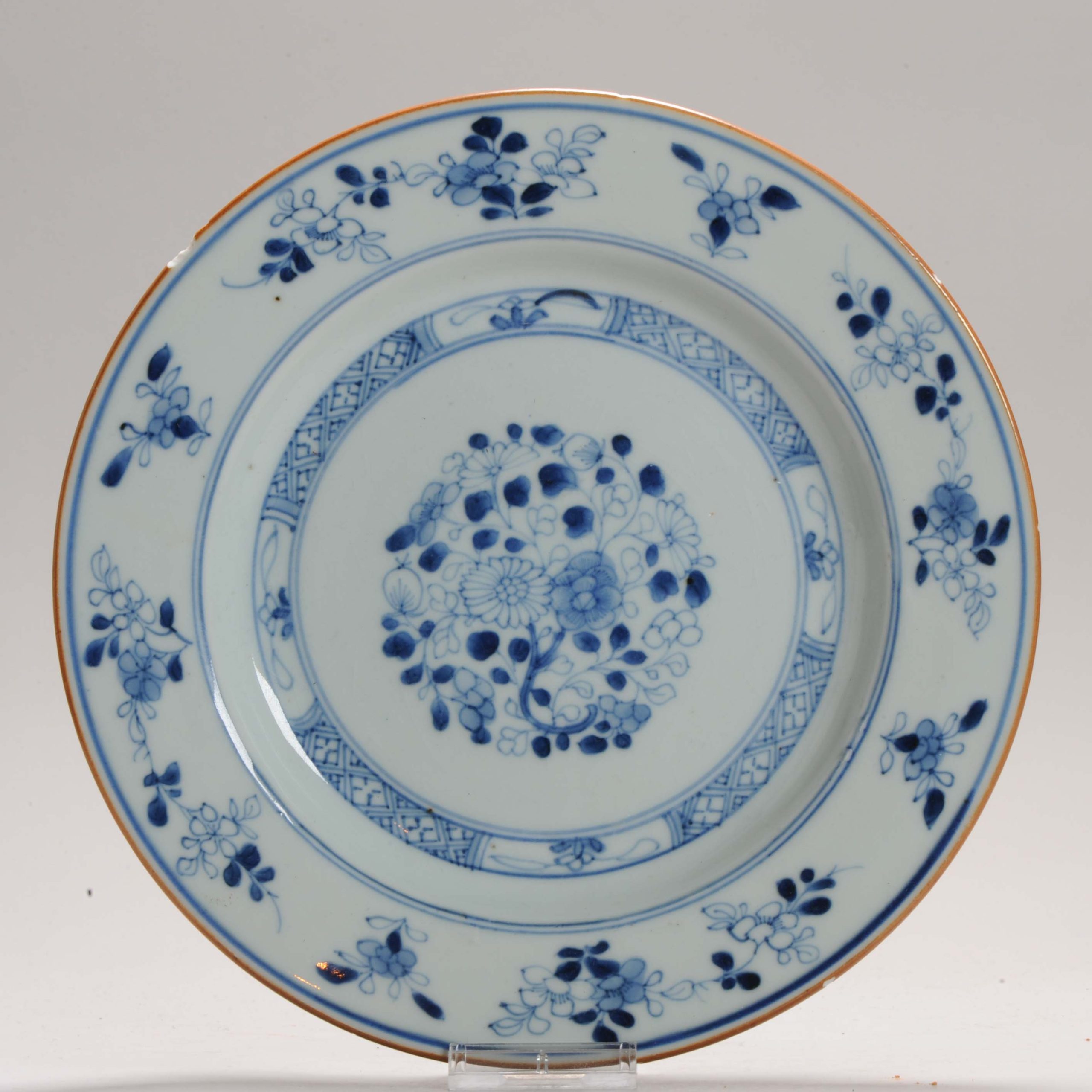 Antique Plate 18th Century Chinese Porcelain Blue and White Yongzheng Everything