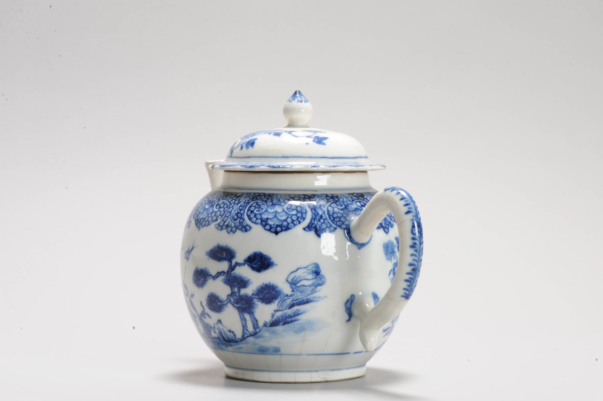 A Chinese Porcelain Qianlong period Teapot Antique Softpaste Garden Landscape - Image 4