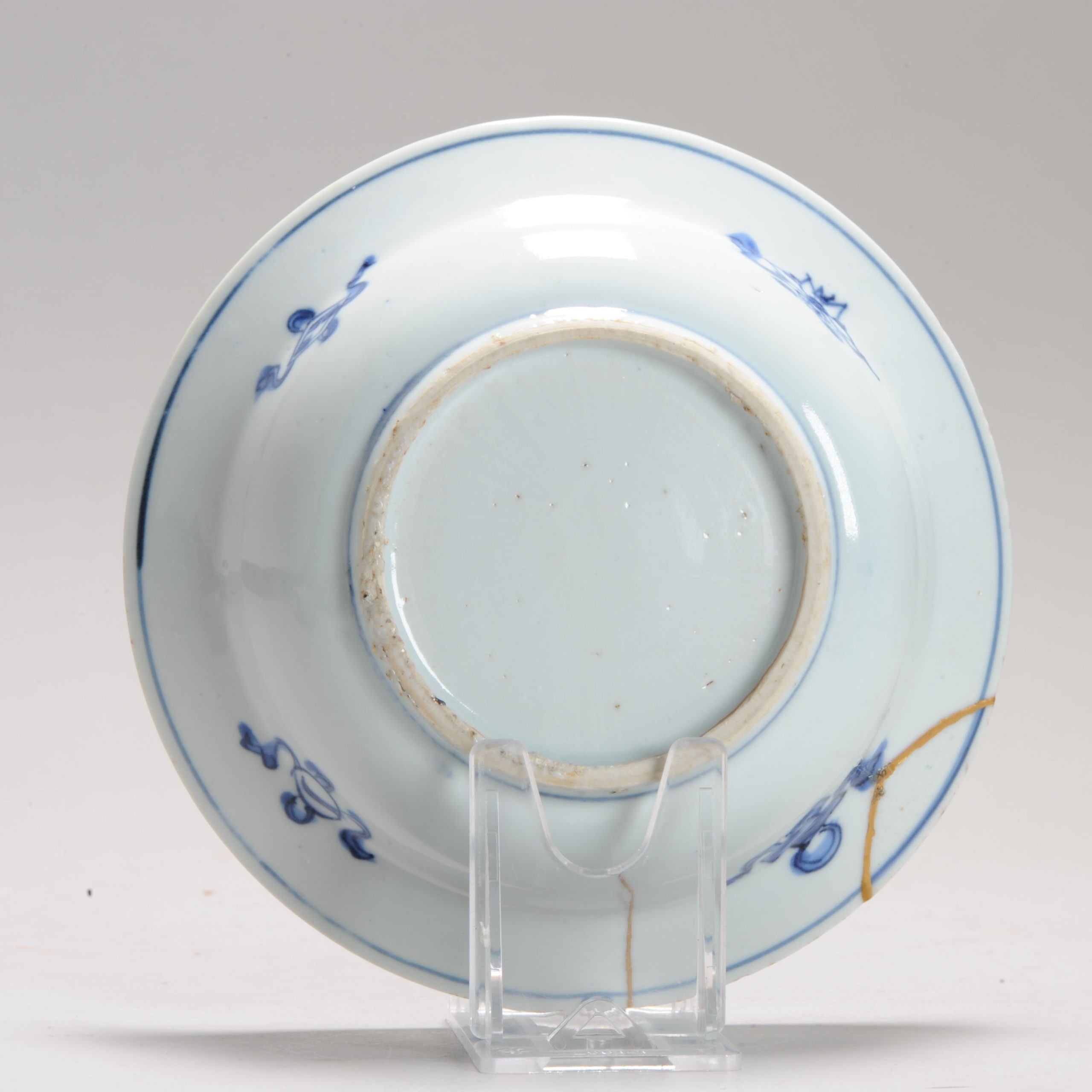 Antique Chinese 16-17th C Porcelain Ming Wanli China Klapmuts with figure - Image 7