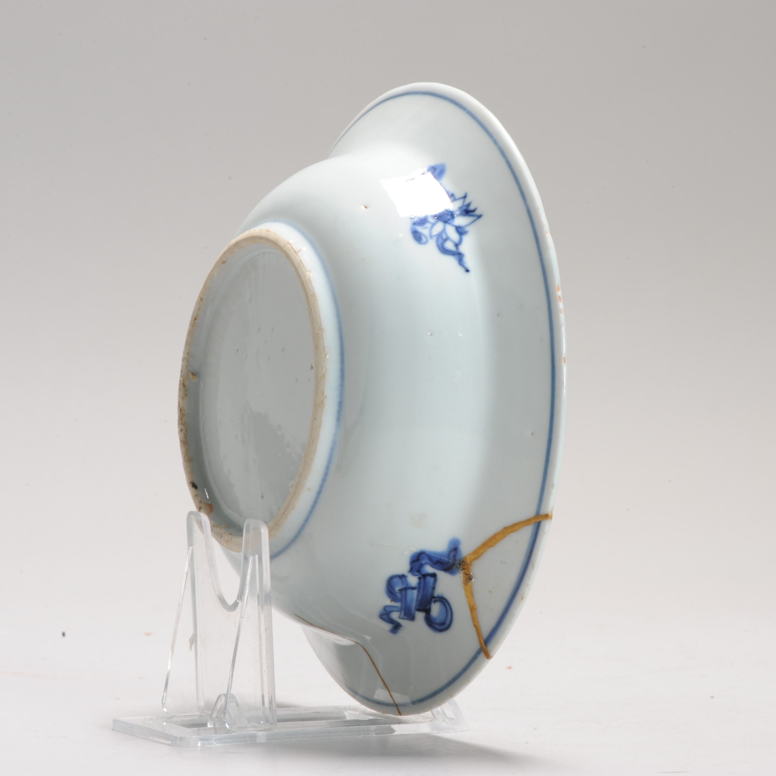 Antique Chinese 16-17th C Porcelain Ming Wanli China Klapmuts with figure - Image 5