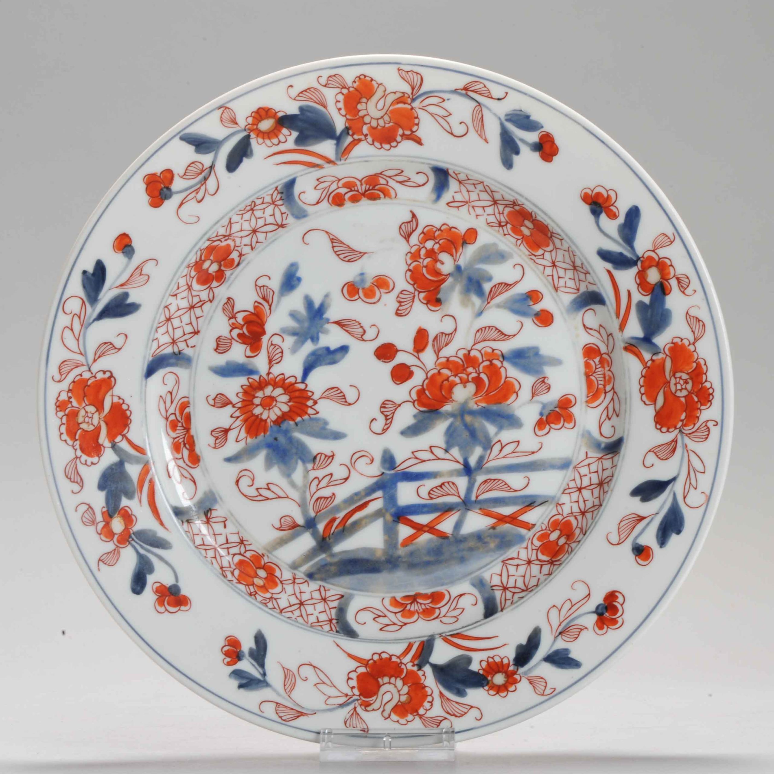 Antique 20th European Porcelain Imari plate in KAngxi Chinese Style